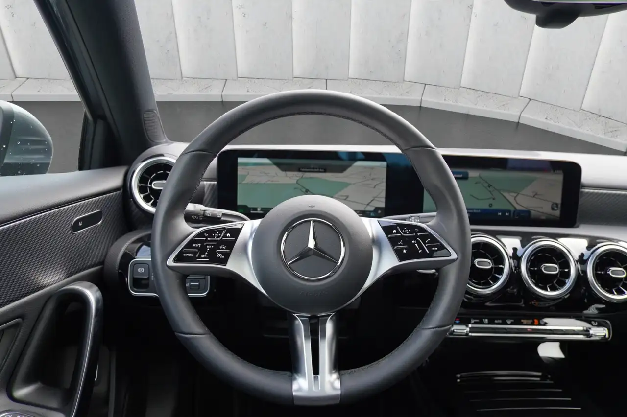 Mercedes-Benz A 250 A 250 e Kompaktlimousine Prog. Distronic Panorama — Galerie du véhicule 14