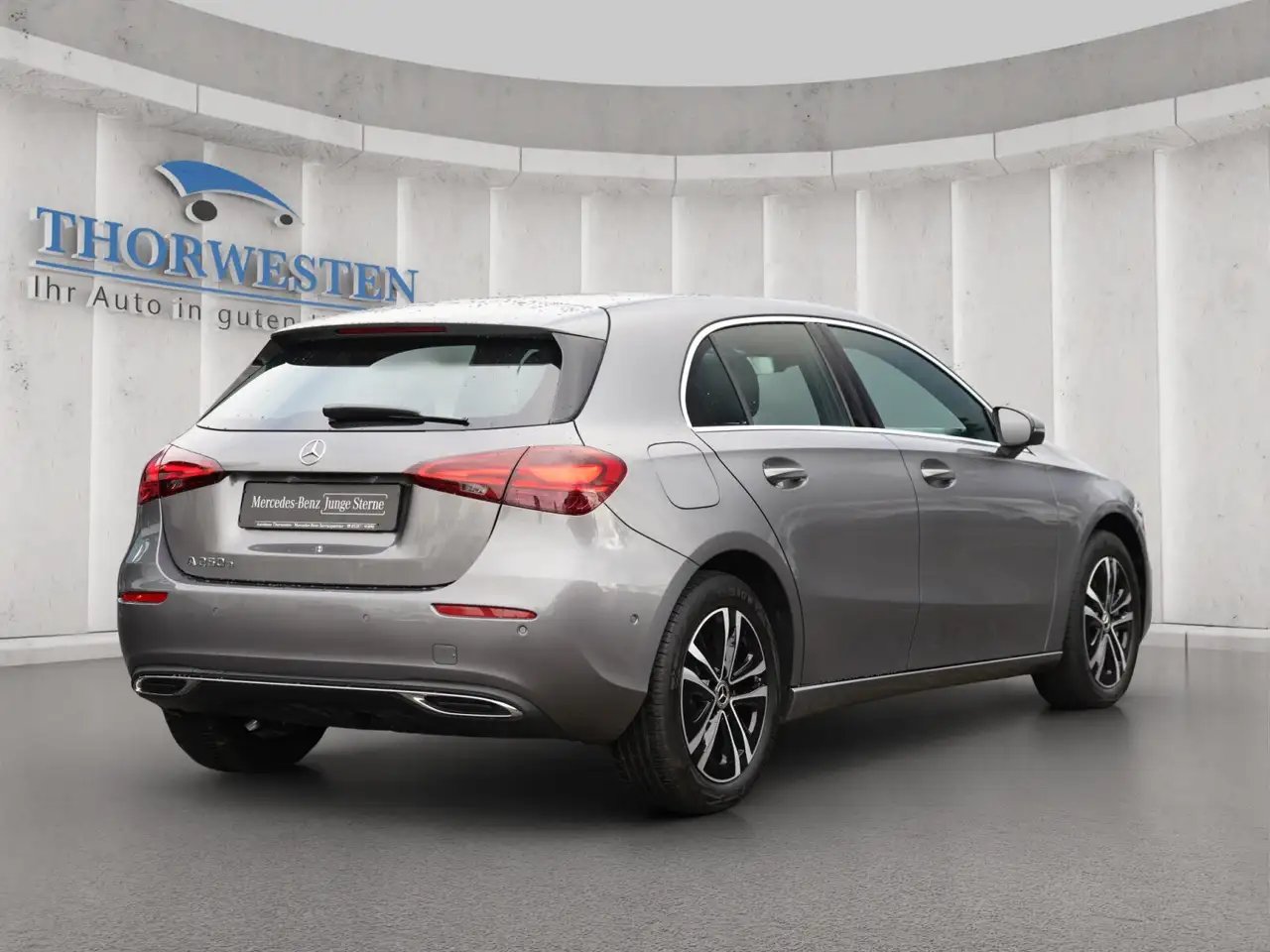 Mercedes-Benz A 250 A 250 e Kompaktlimousine Prog. Distronic Panorama — Galerie du véhicule 9