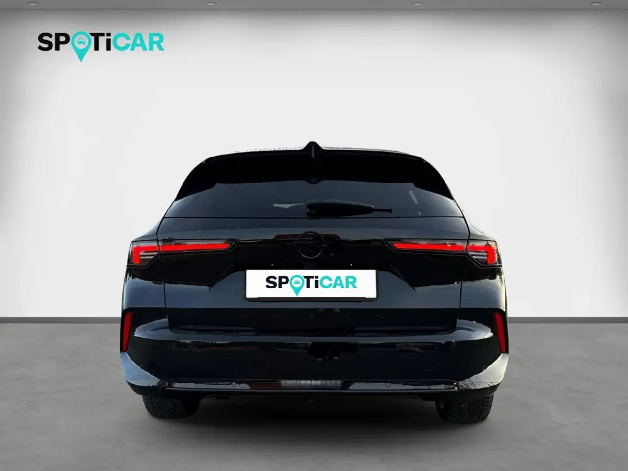 Opel Astra Sports Tourer 1.2 Turbo Automatik Ultimate — Vehicle gallery 2