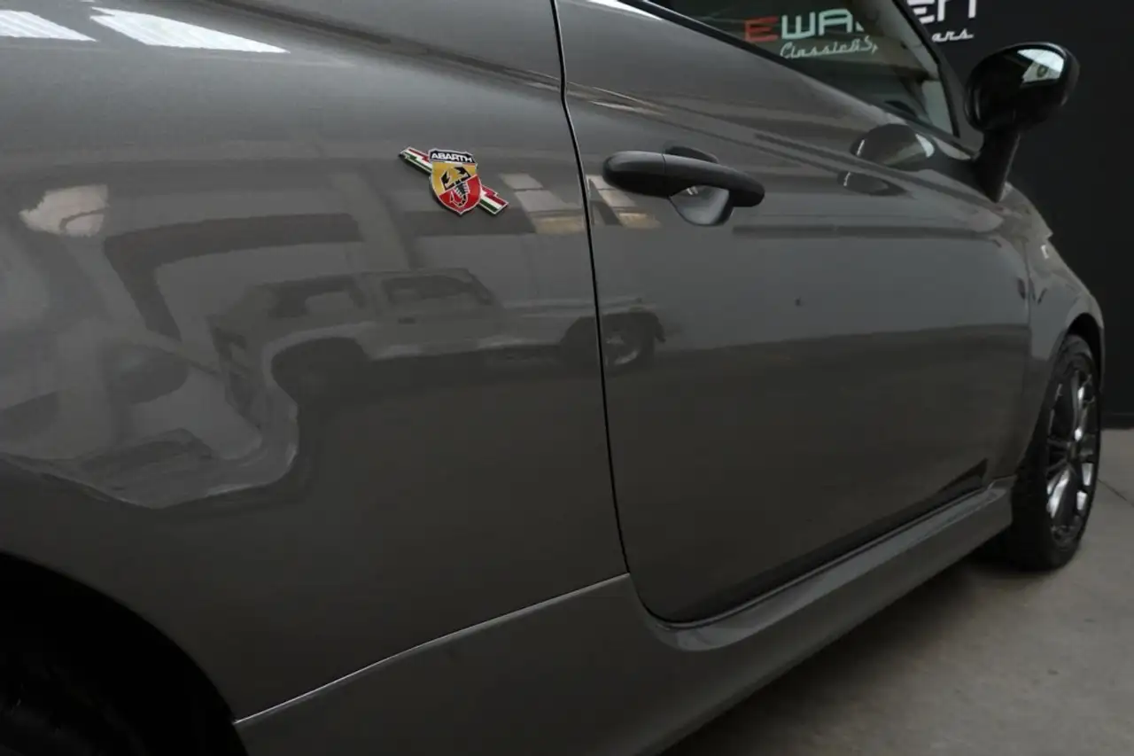 Abarth 695C 1.4T JET AUT. 132KW — Galerie du véhicule 16