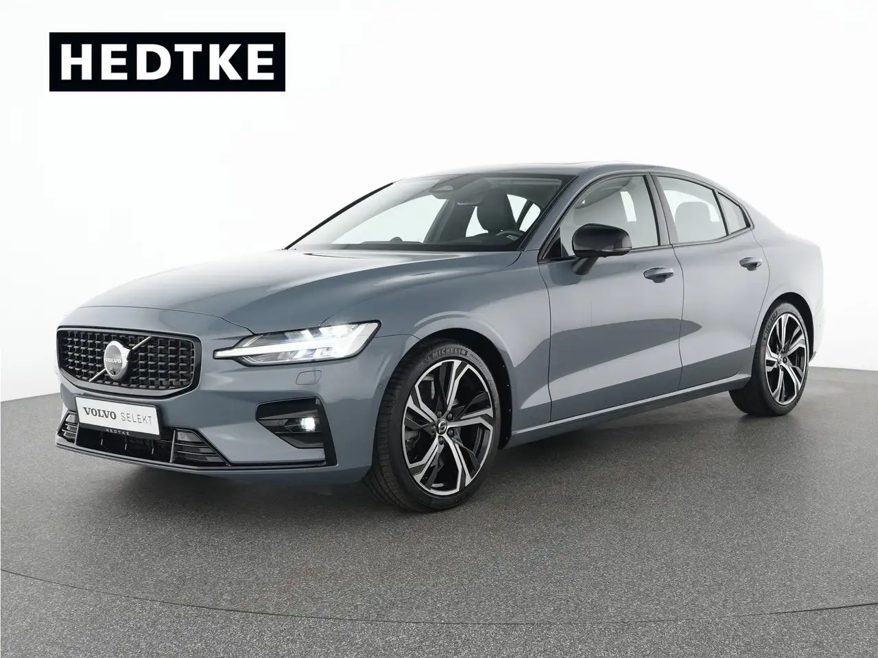 Volvo S60 B5 Benzin AWD Ultimate Dark B&W-SOUND*STHZ — Weiterstadt