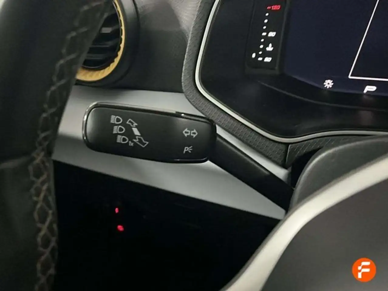 SEAT Arona 1.0 TSI S&S Style DSG7 XM 115 — معرض صور السيارة 14