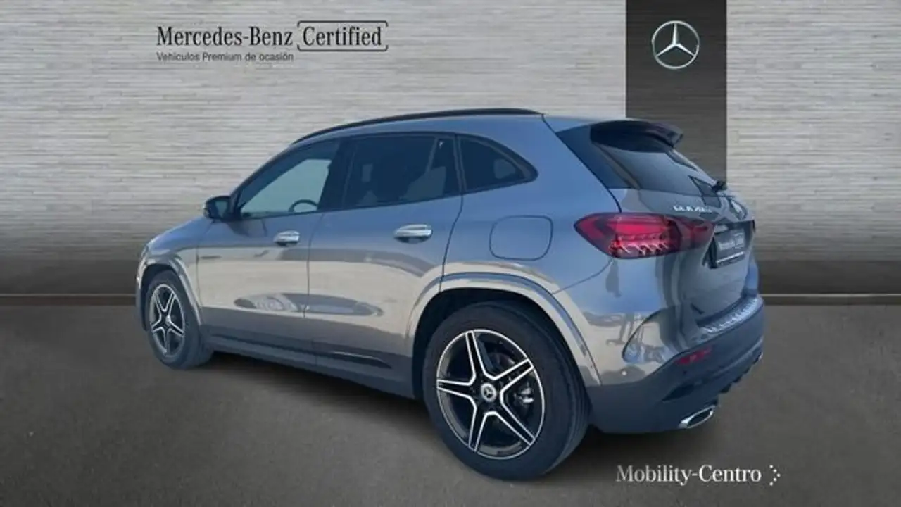 Mercedes-Benz GLA 200 D — معرض صور السيارة 4