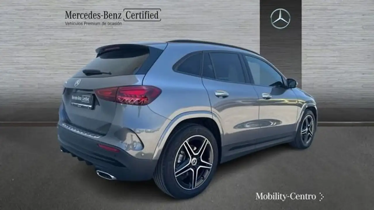 Mercedes-Benz GLA 200 D — معرض صور السيارة 2