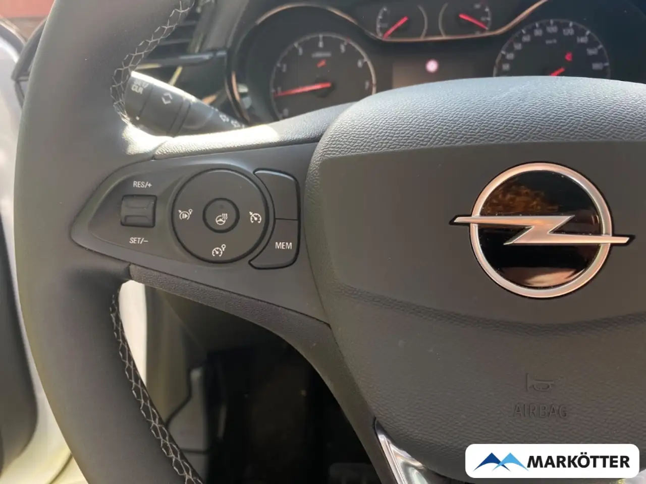 Opel Corsa F Edition DAB/LED/LH/SH/TEMPO/KLIMA/PDC — معرض صور السيارة 8