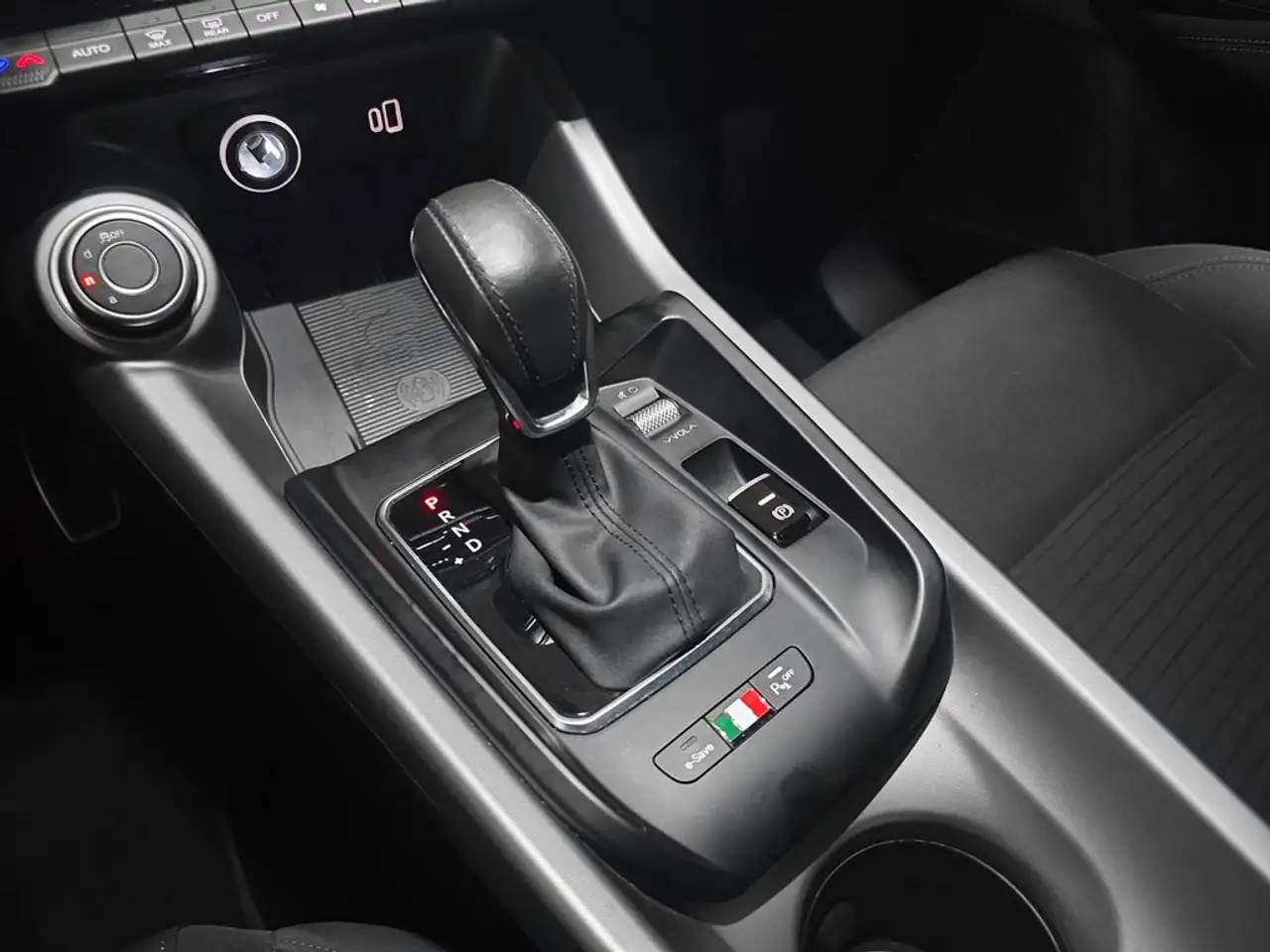 Alfa Romeo Tonale 1.3 gas Multi-air PHEV Sprint Q4 — Vehicle gallery 15