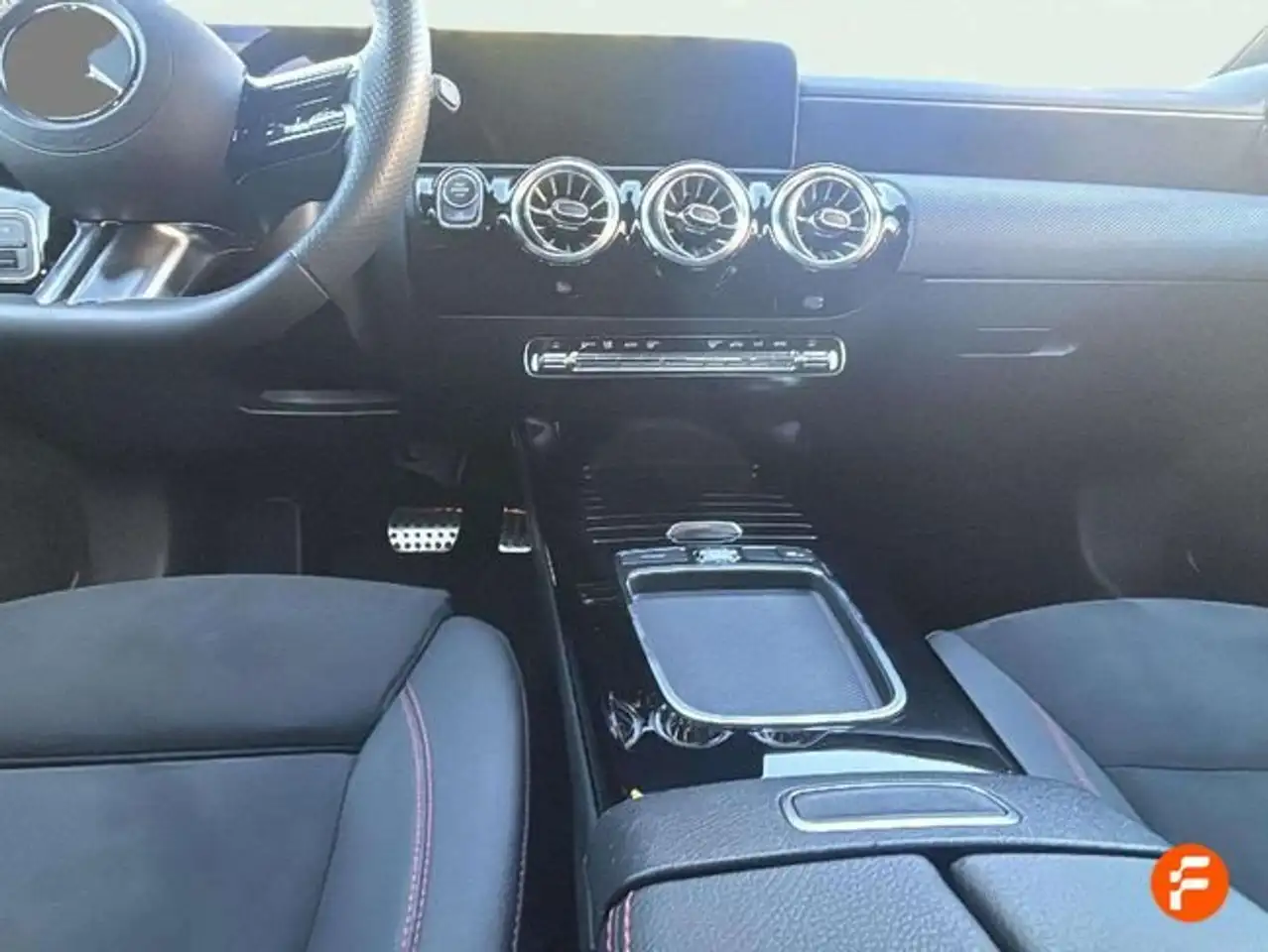 Mercedes-Benz A 180 — Galería del vehículo 12