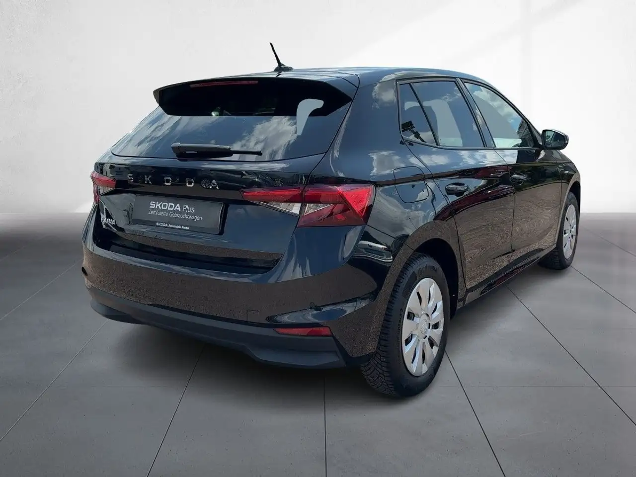 Skoda Fabia 1.0 Selection PDC GRA Sitzhzg. — Galerie du véhicule 4