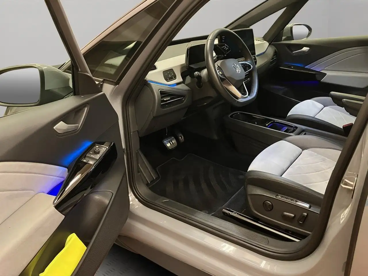 Volkswagen ID.3 Pro 150kW ACC App Connect LED Navi Kamera — Galería del vehículo 14