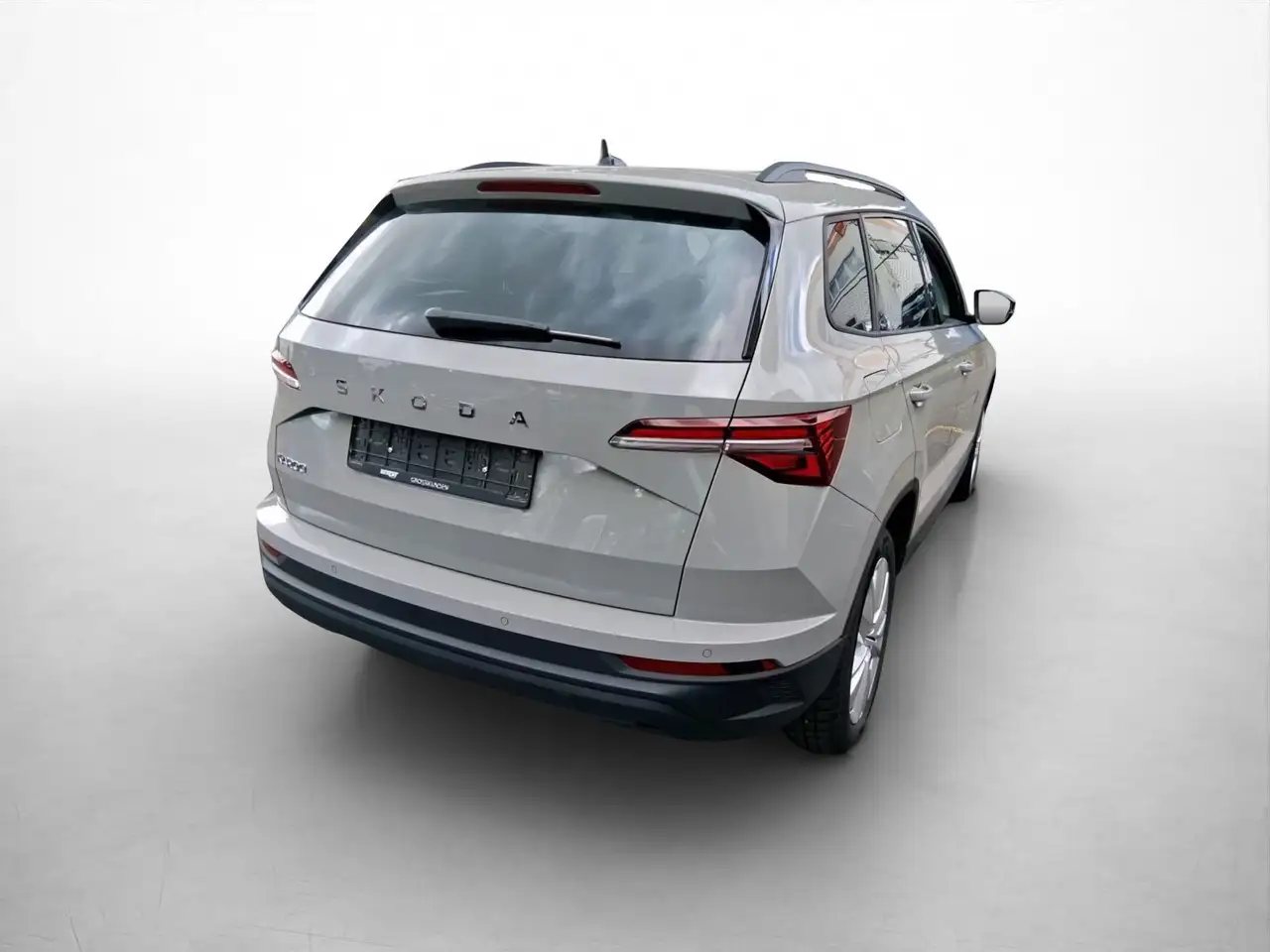 Skoda Karoq 1.5 TSI Selection*NAVI*KAM*PDC*LED*SHZ*APP — معرض صور السيارة 3