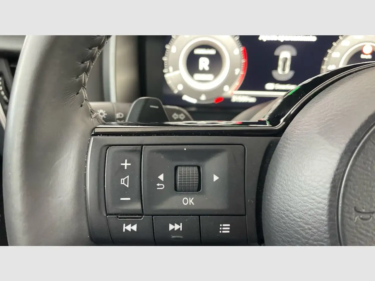 Nissan Qashqai DIG-T 116kW CVT N-Connecta mHEV — Vehicle gallery 27