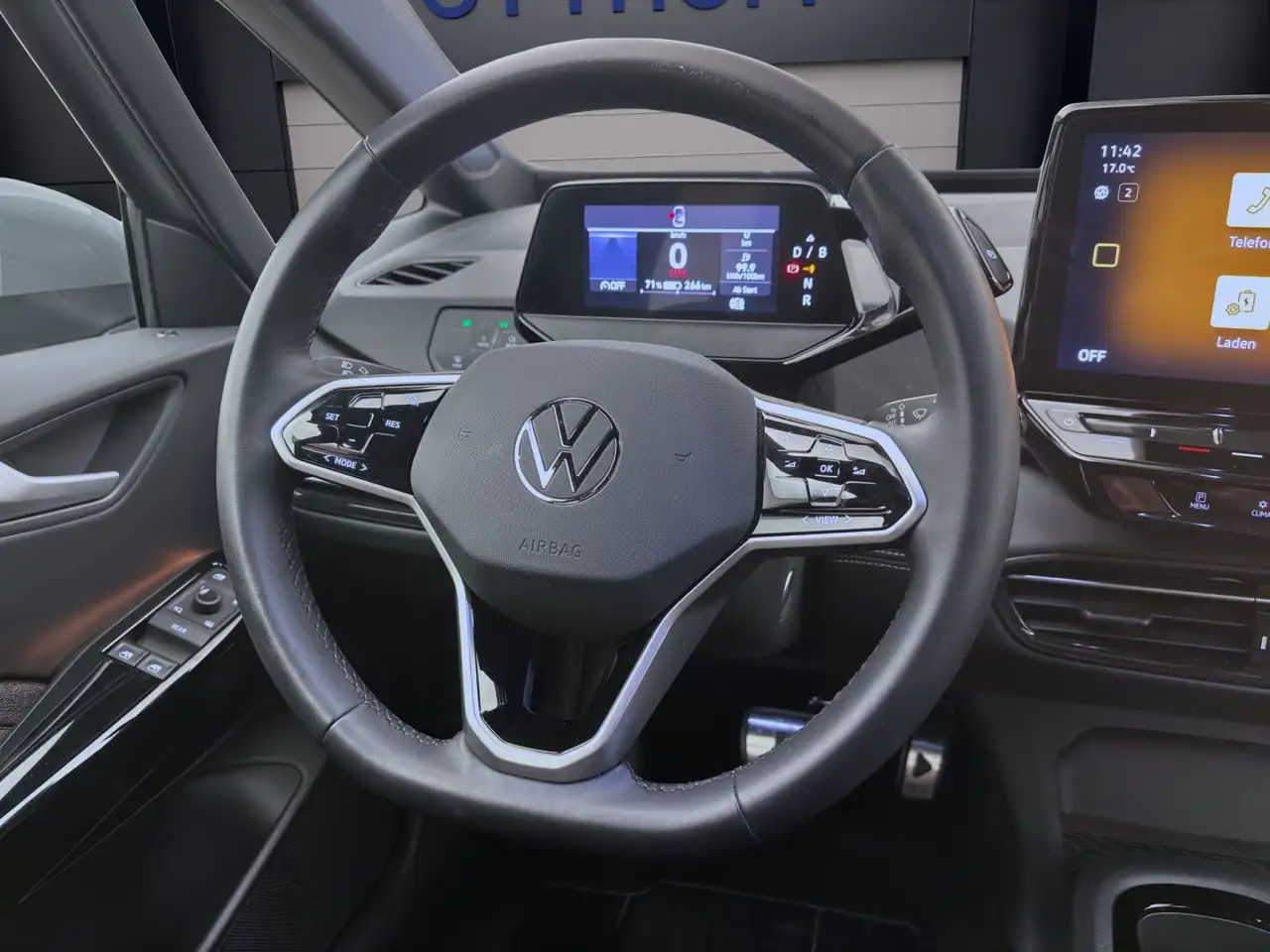 Volkswagen ID.3 PRO PDC KLIMA LED APP-CONNECT — Galería del vehículo 12