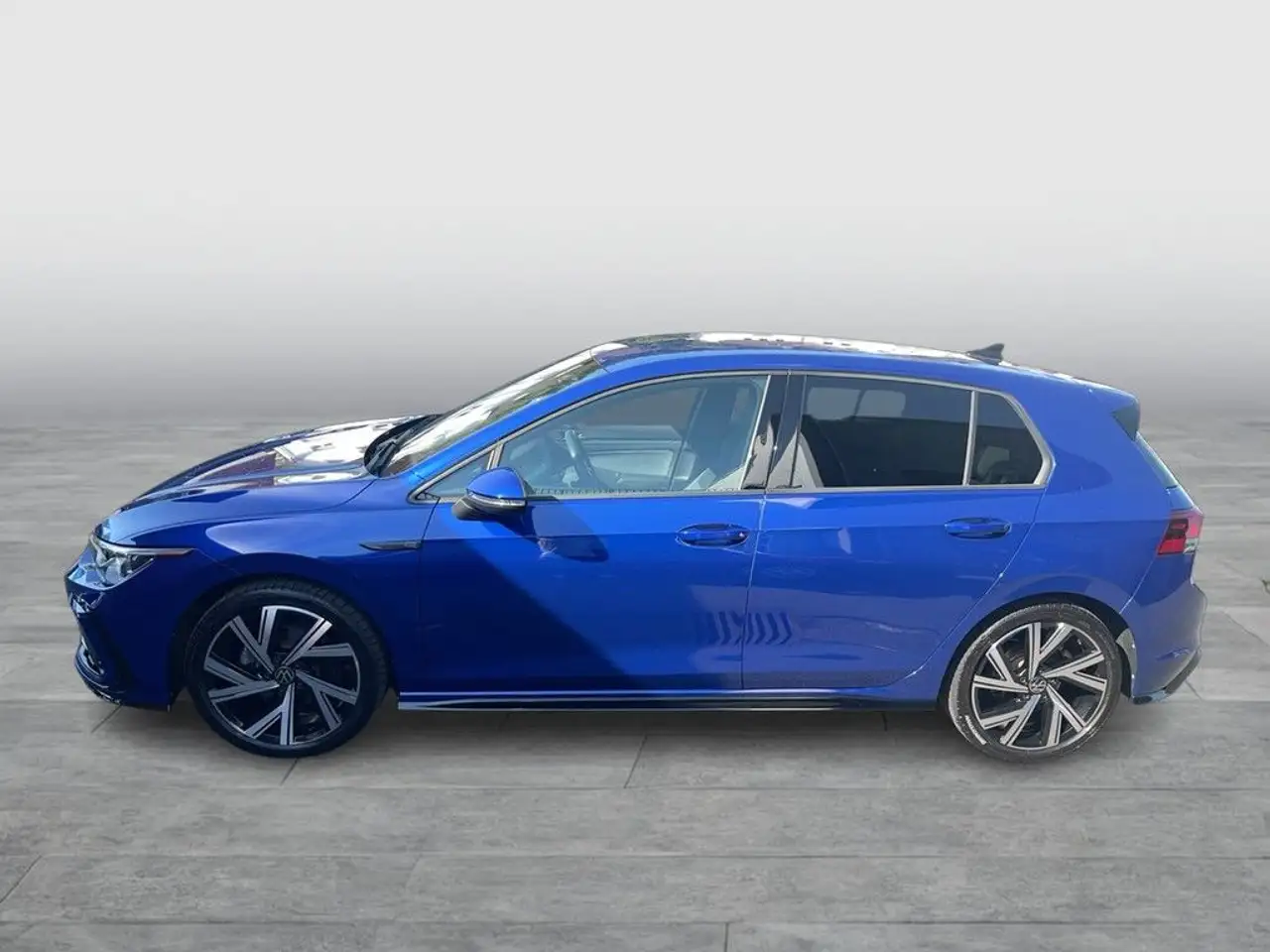 Volkswagen Golf 1.5 eTSI DSG R-Line Navi LEDplus ACC — Vehicle gallery 5