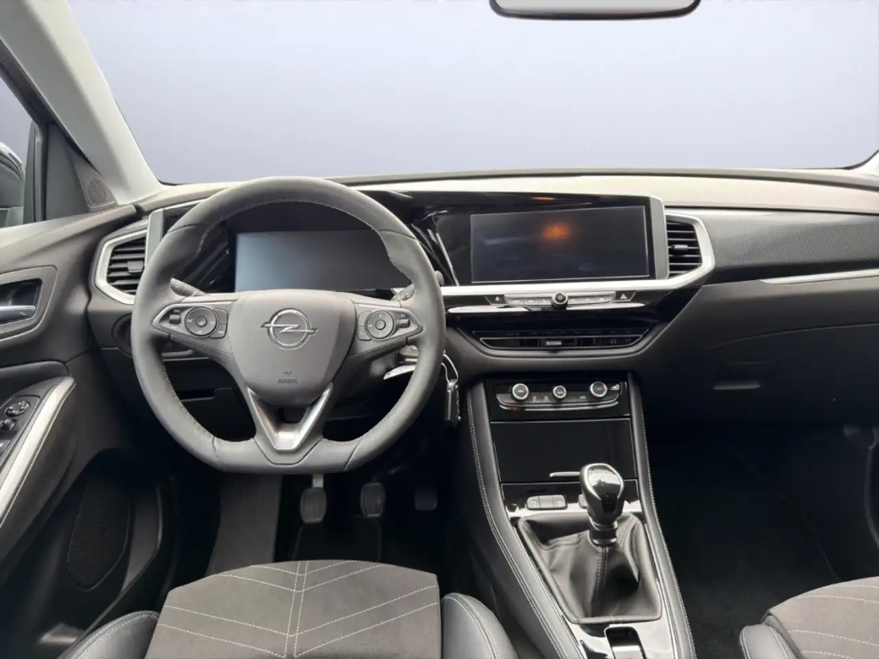 Opel Grandland GS-Line 1.2 Turbo Navi Klimaautom 360 Kamera SHZ P — معرض صور السيارة 10