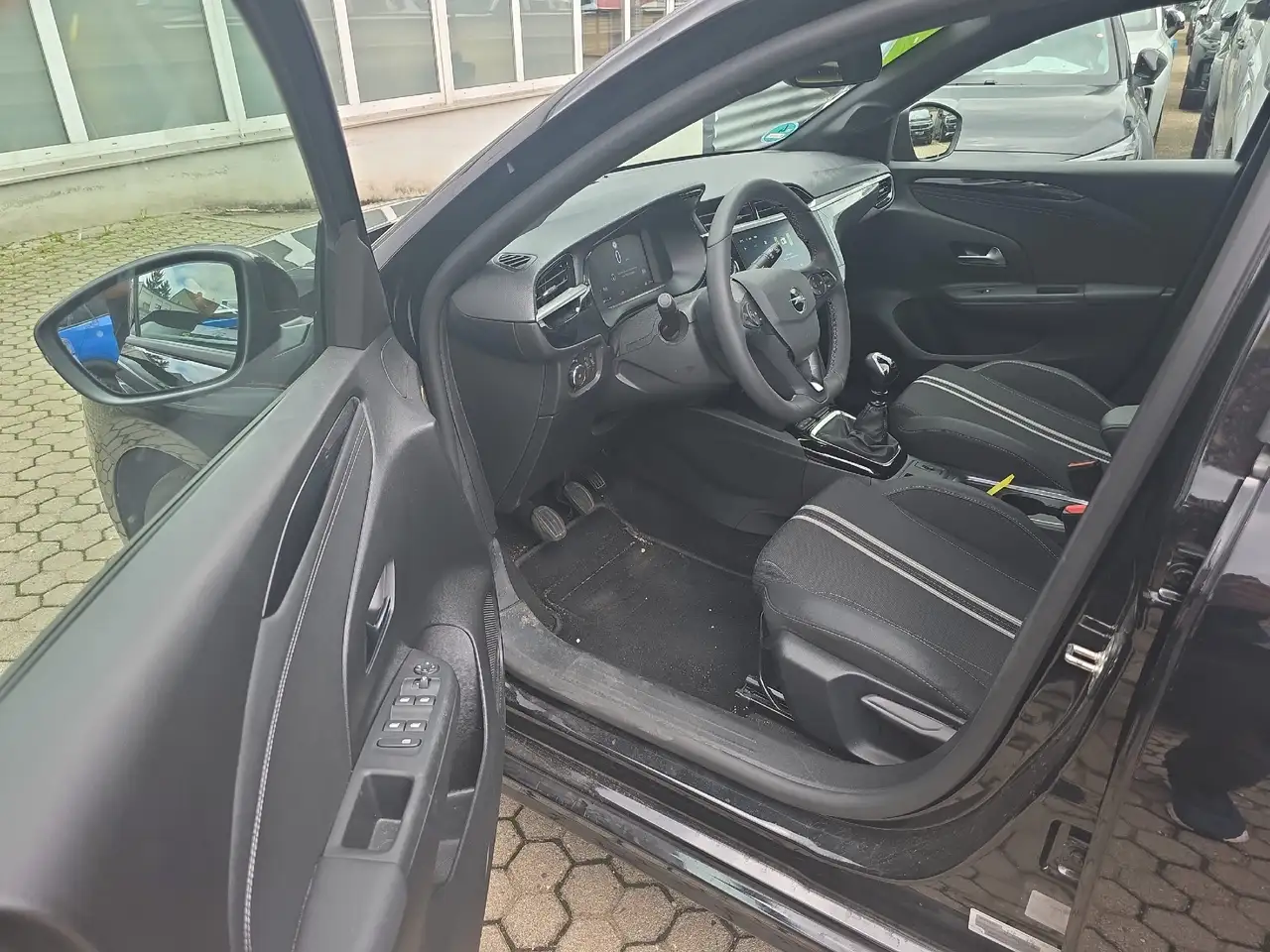 Opel Corsa F 1.2 Turbo GS *Navigation*Rückfahrkamera* — معرض صور السيارة 10