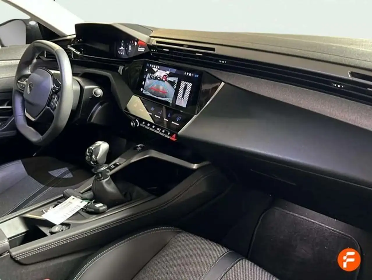 Peugeot 308 1.2 PureTech S&S Allure 130 — معرض صور السيارة 16