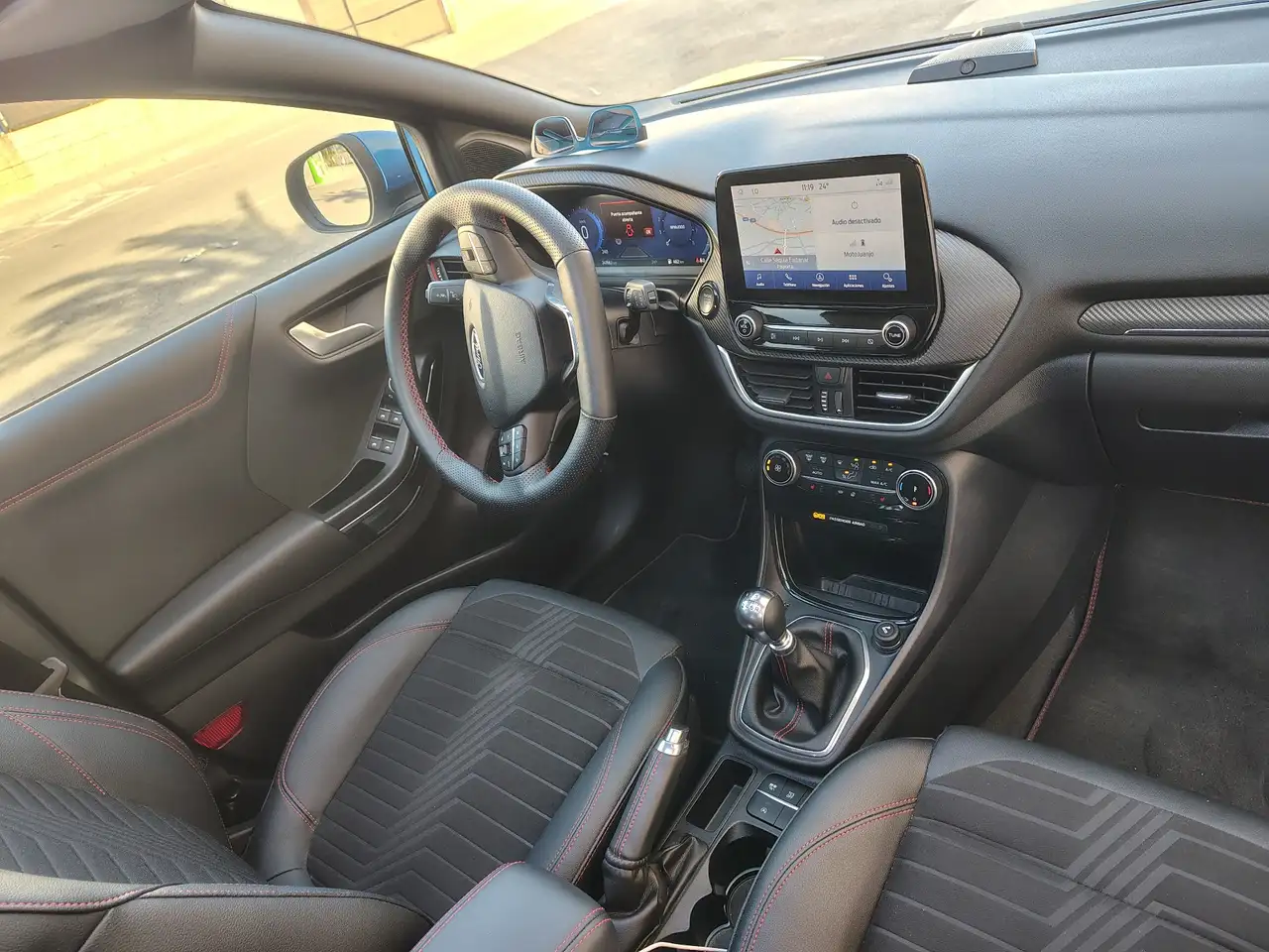 Ford Puma 1.0 EcoBoost ST-Line X 125 — معرض صور السيارة 7