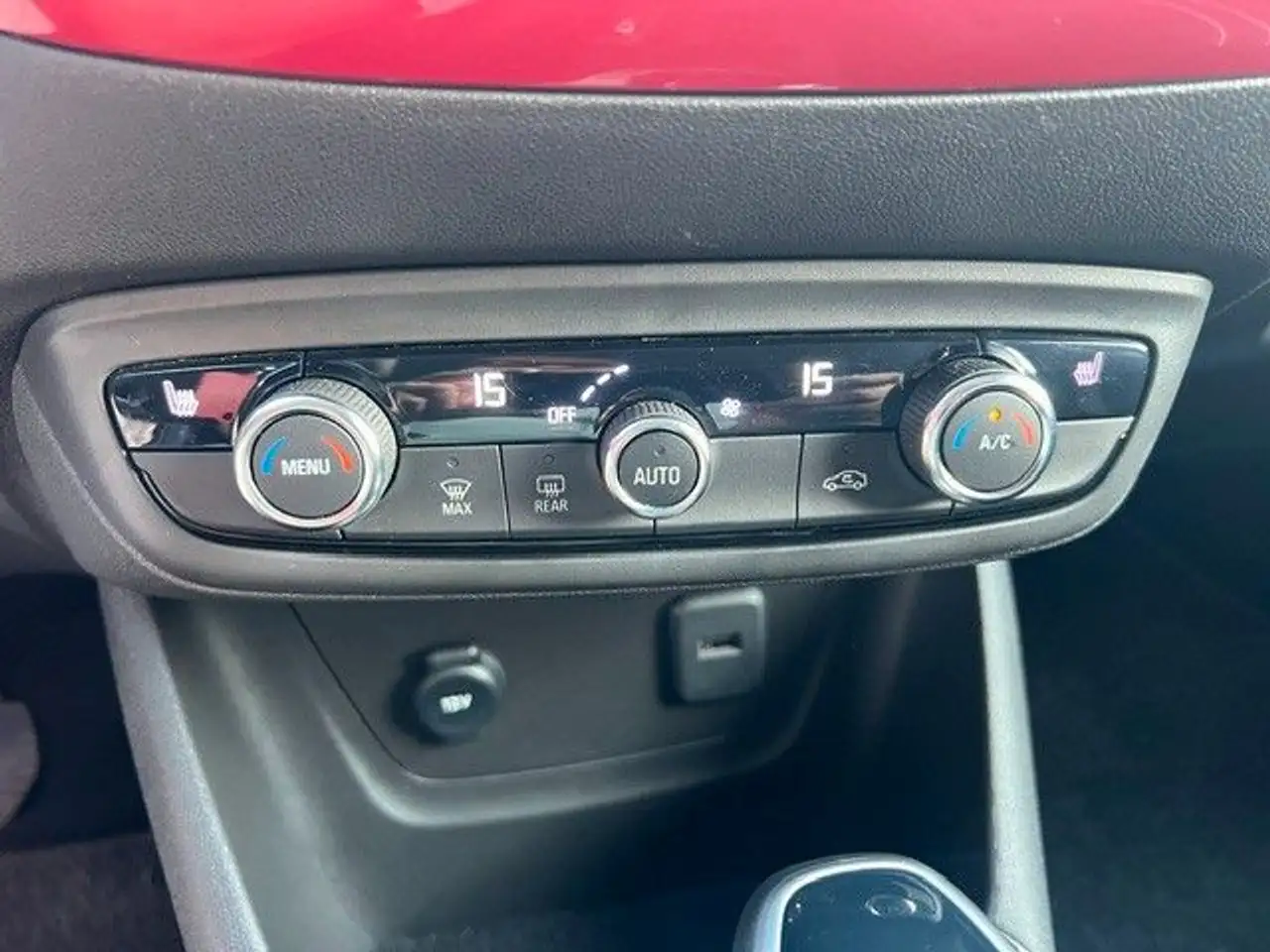 Opel Crossland X 1,2 GS Line*Carplay*NUR 9600 KM* — Galería del vehículo 25