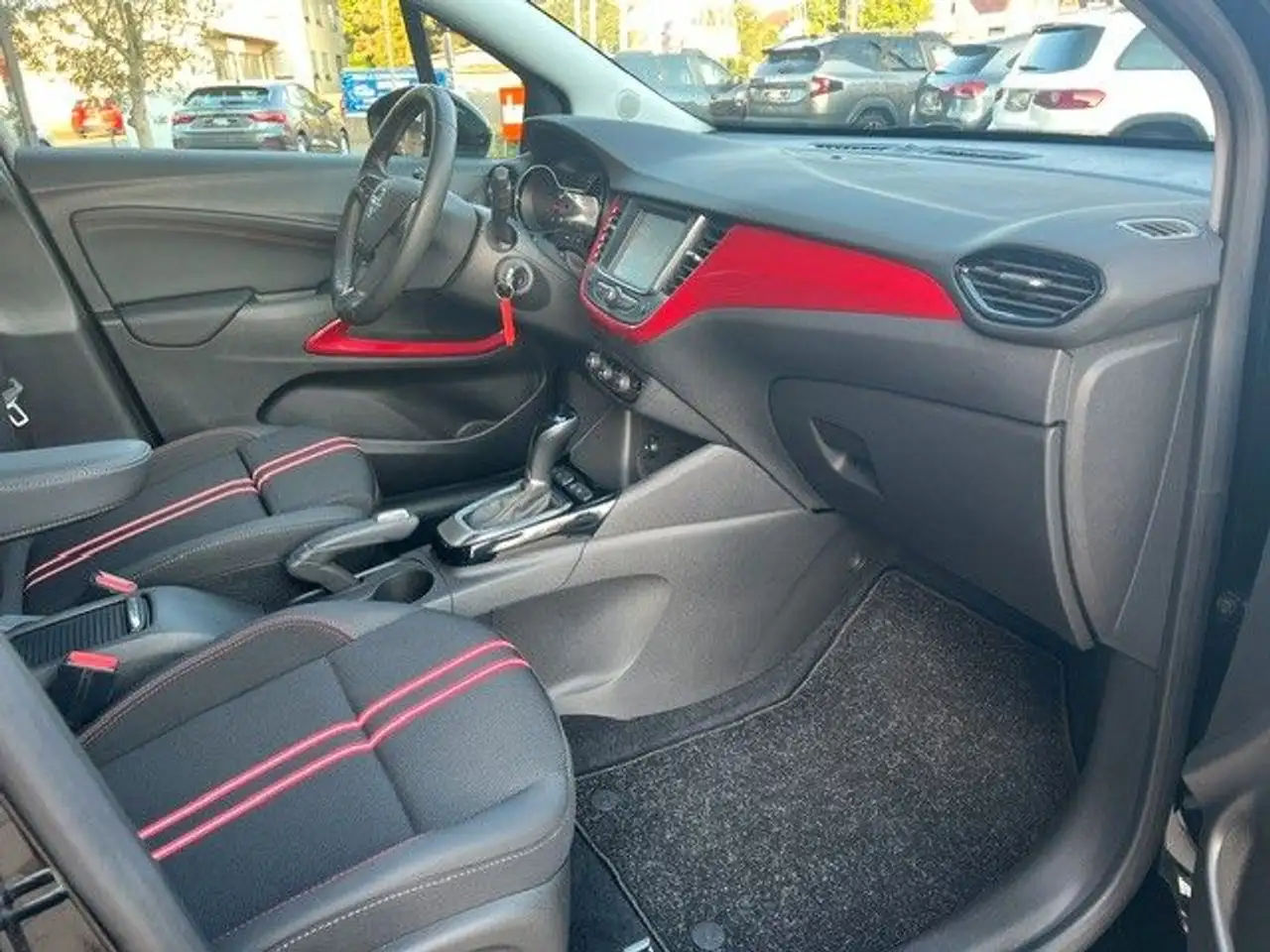 Opel Crossland X 1,2 GS Line*Carplay*NUR 9600 KM* — Galería del vehículo 18