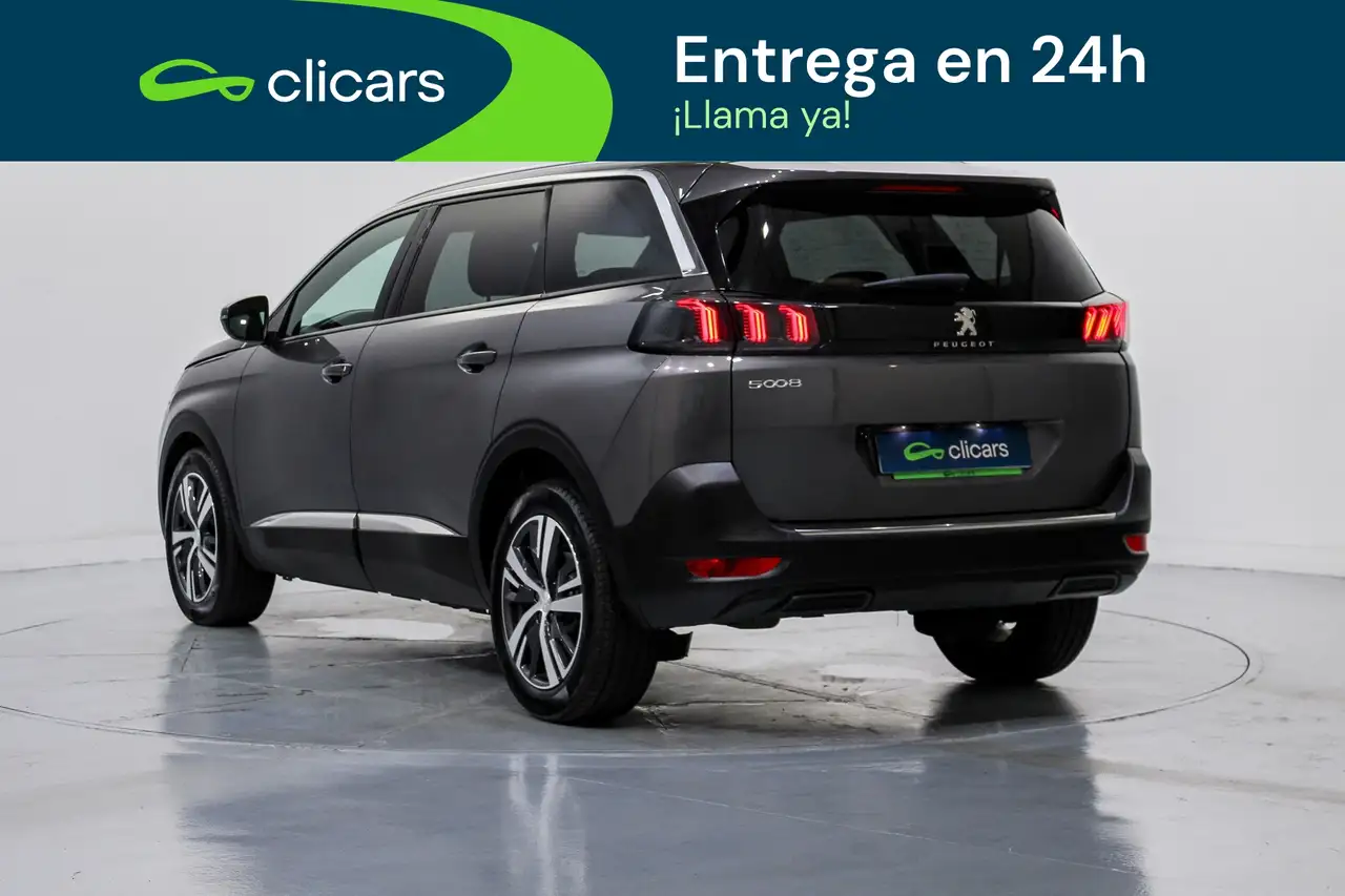 Peugeot 5008 1.2 PureTech S&S Allure Pack 130 — معرض صور السيارة 9