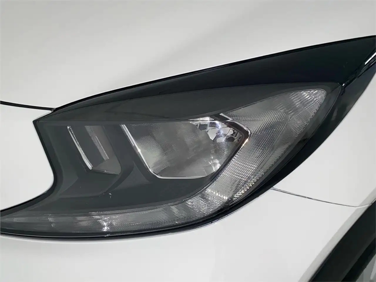 Toyota Aygo Play — معرض صور السيارة 18
