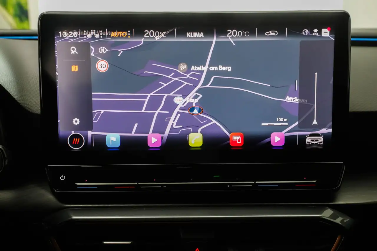 SEAT Leon ST VZ 2.0 TSI DSG Navi SHZ Virtual PDC AAC — معرض صور السيارة 23