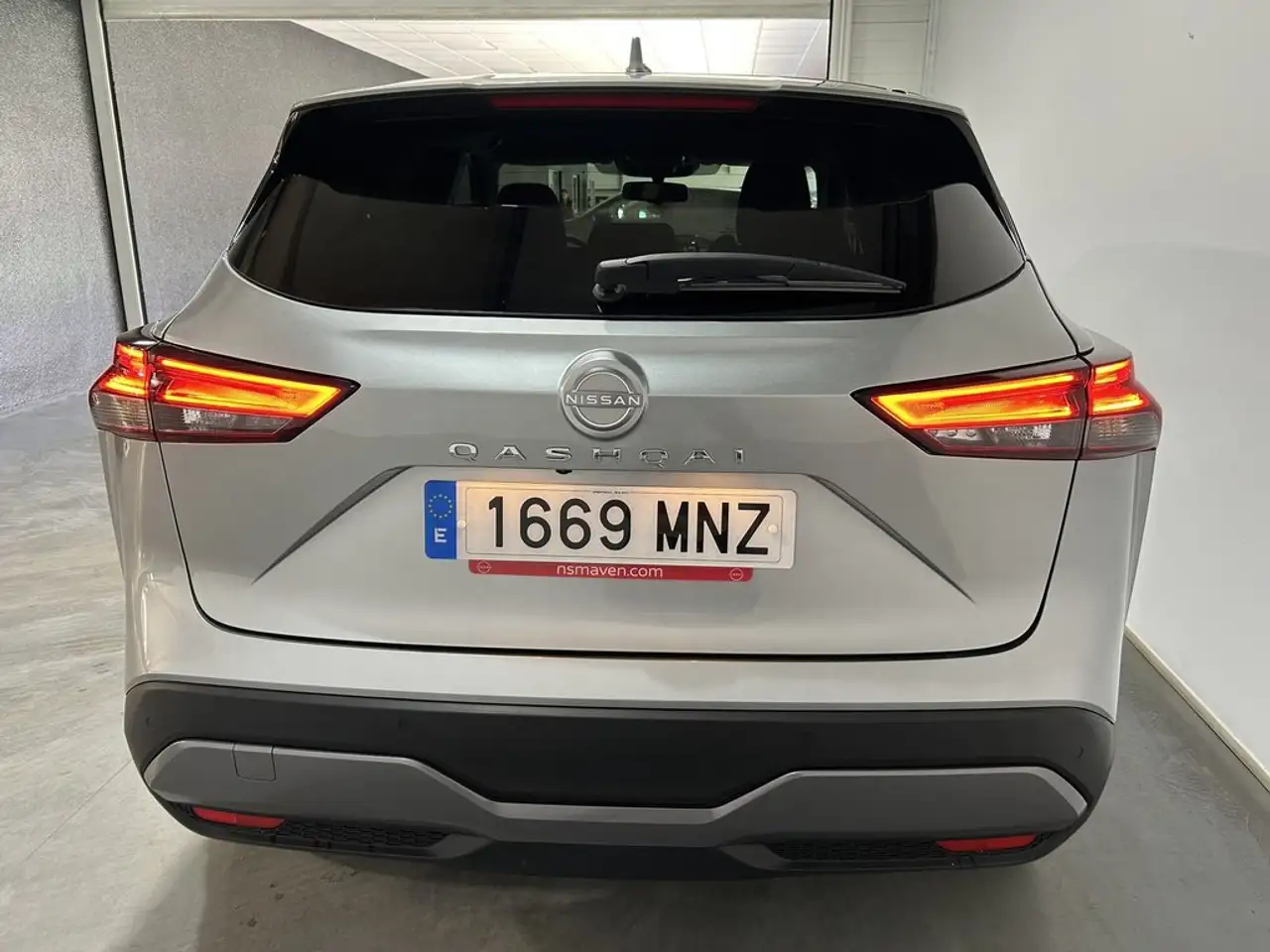 Nissan Qashqai 1.3 DIG-T mHEV 12V N-Connecta 4x2 103kW — Vehicle gallery 11