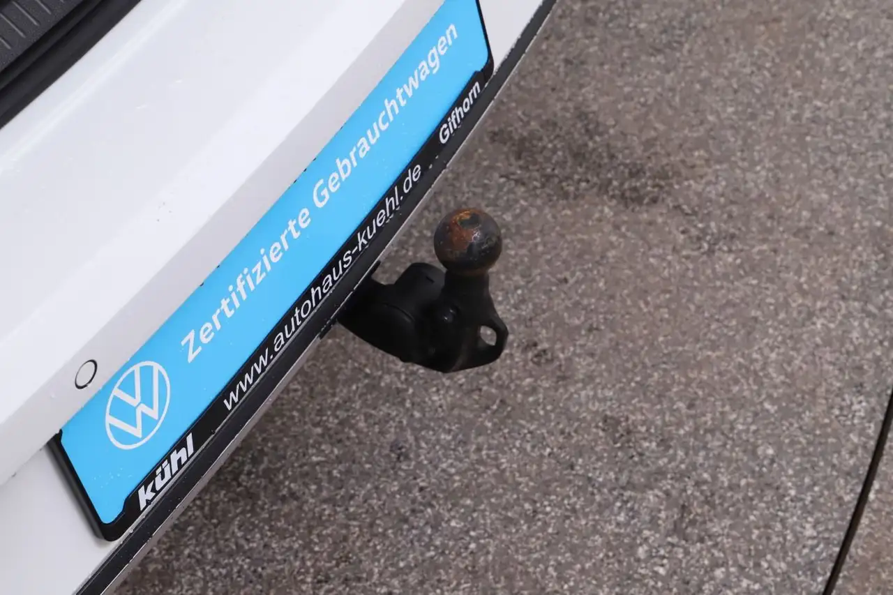 Volkswagen Golf 8 VIII 1.5 TSI Goal AHK/LED+/Navi — معرض صور السيارة 14