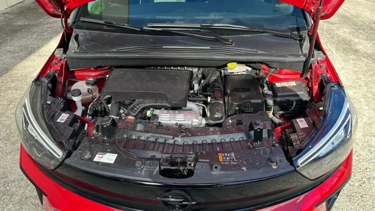 Opel Crossland 1.2 S&S Elegance 130 Aut. — Vehicle gallery 15