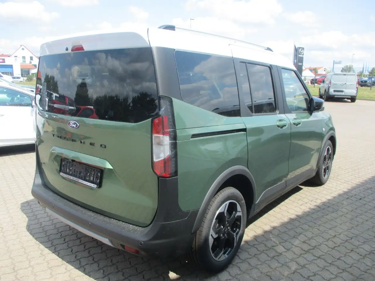 Ford Tourneo Courier Active Navi iACC TWA Kamera WiPa — Galería del vehículo 7