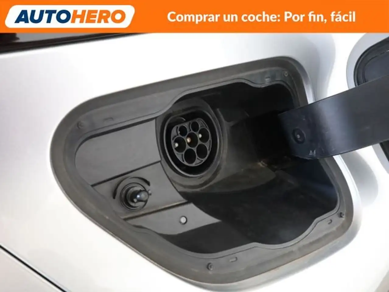 Toyota C-HR 2.0 Plug-in Hybrid Advance — Vehicle gallery 34