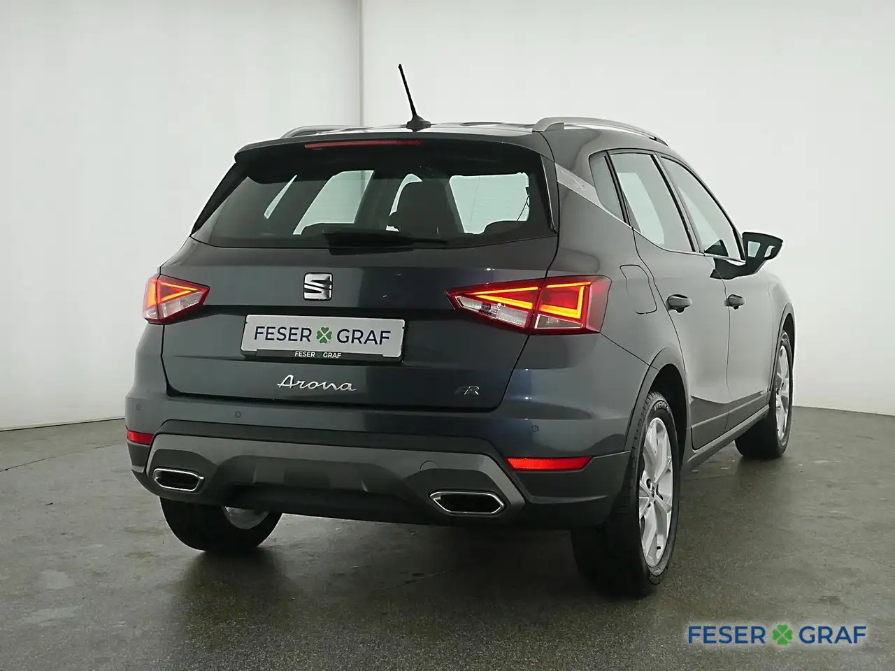SEAT Arona FR 1.5 TSI DSG DAB LED Navi PDC hinten 17" — Vehicle gallery 5