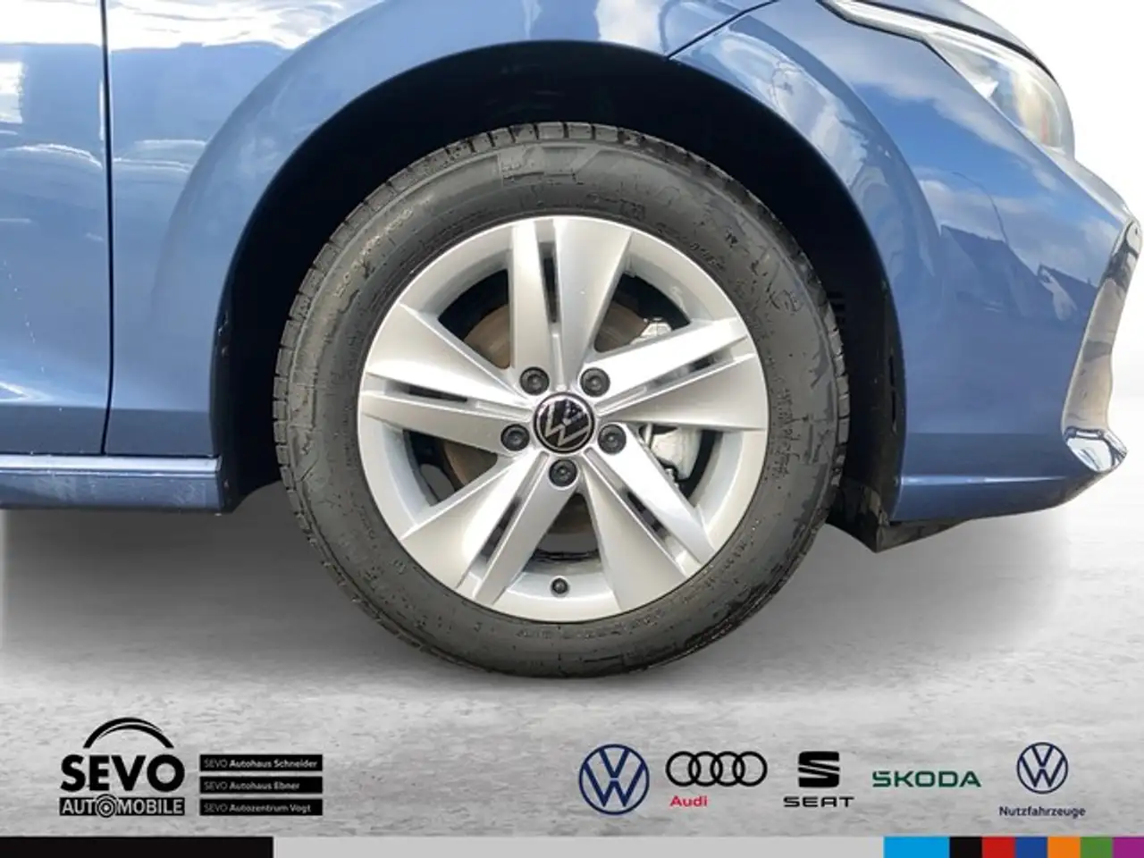 Volkswagen Golf 1.5 TSI Life — معرض صور السيارة 7