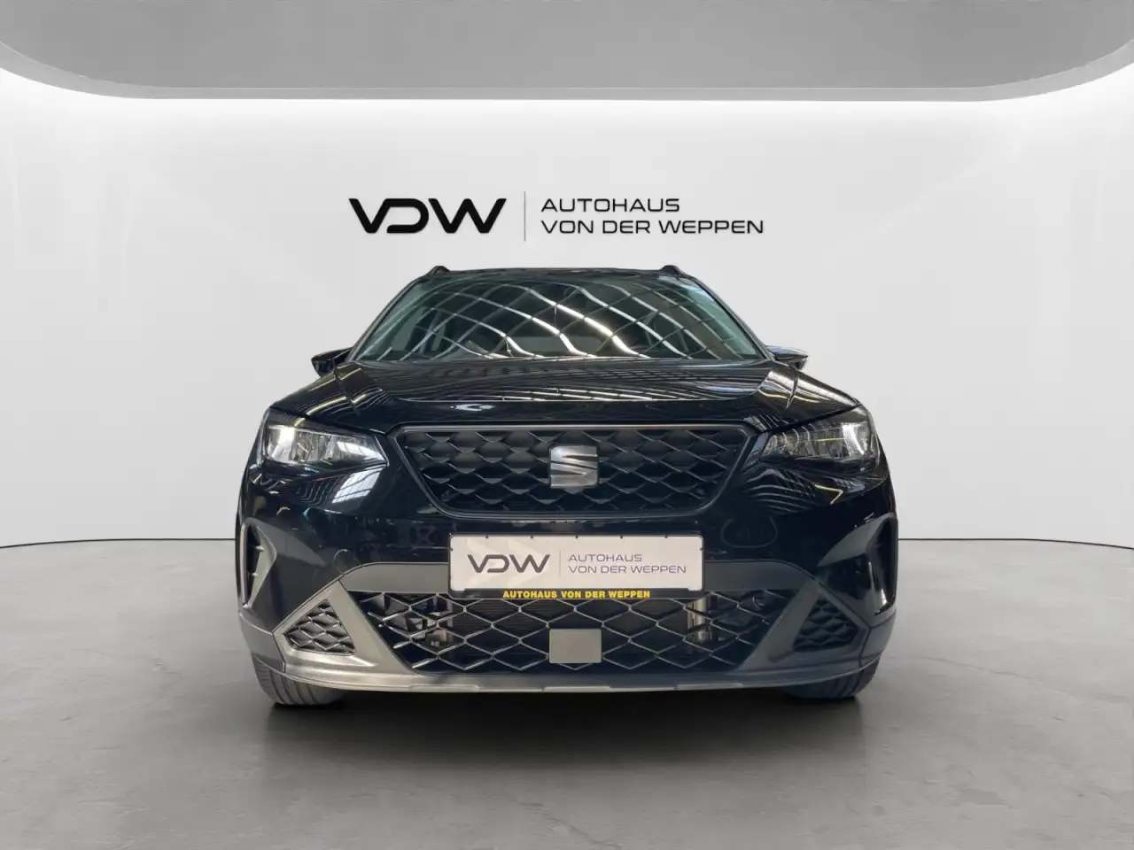 SEAT Arona Style 1.0 TSI Aut. Navi, SHZ, Klimaauto Klima — Galería del vehículo 4