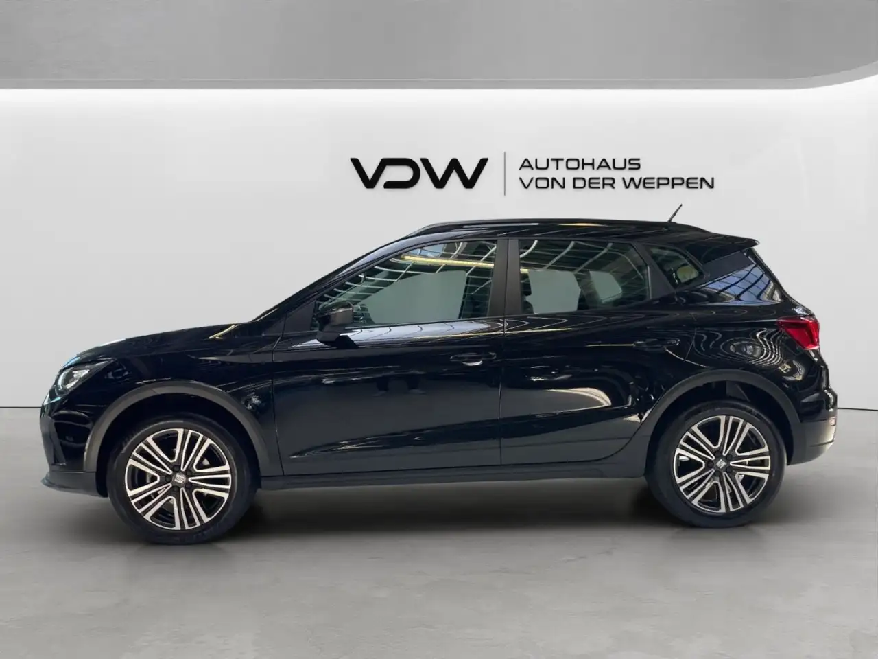 SEAT Arona Style 1.0 TSI Aut. Navi, SHZ, Klimaauto Klima — Galería del vehículo 5