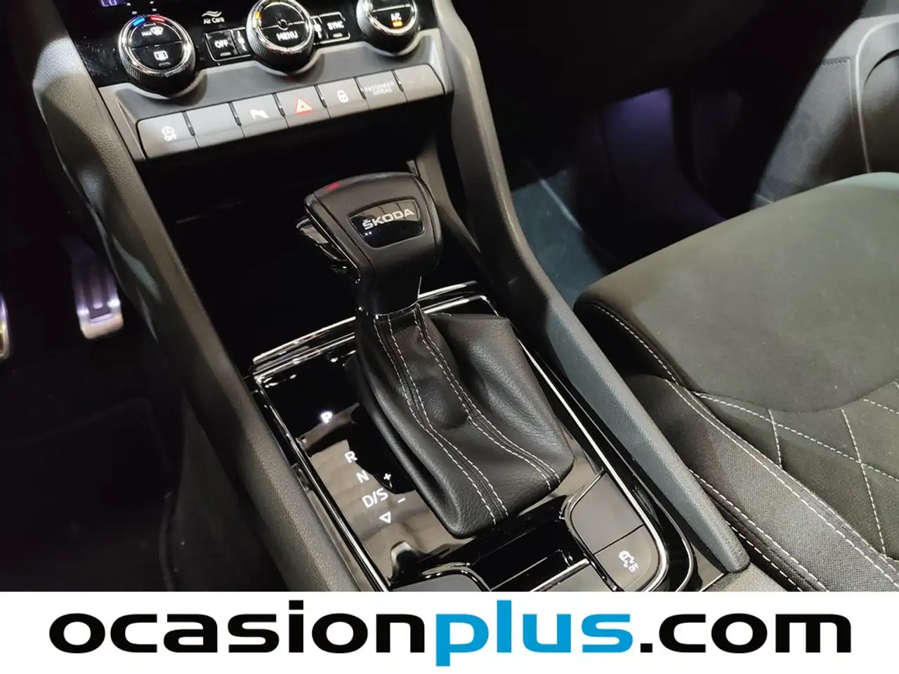 Skoda Karoq 1.5 TSI Sportline ACT DSG 110KW — معرض صور السيارة 5