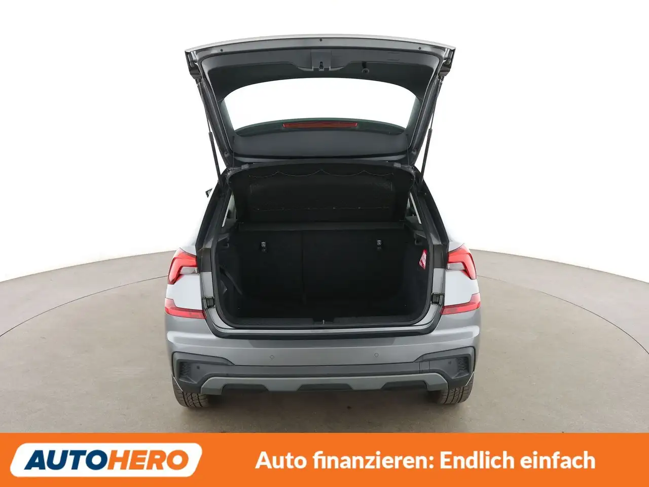 Skoda Kamiq 1.0 TSI Selection *VC*LED*TEMPO*CAM*PDC*SHZ* — Vehicle gallery 17