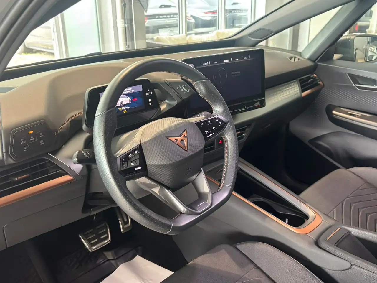 CUPRA Born 150 kW — معرض صور السيارة 15
