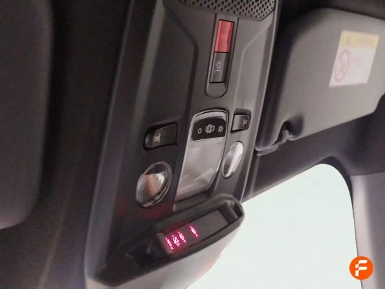 Peugeot 2008 N Active Hybrid 136 eDCS6 — Galerie du véhicule 20