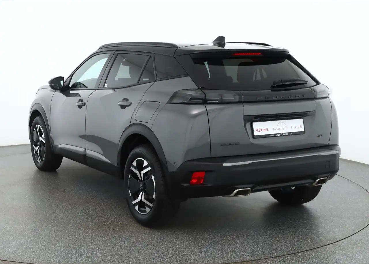 Peugeot 2008 1.2 e-THP EAT8 GT LED Memory 360° Kamera — Galerie du véhicule 3