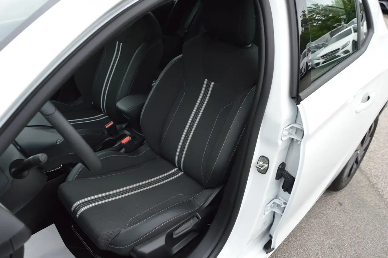 Opel Corsa F 1.2 Turbo GS"KAMERAA"TOTW"CARPLAY"SITZHZ — معرض صور السيارة 9