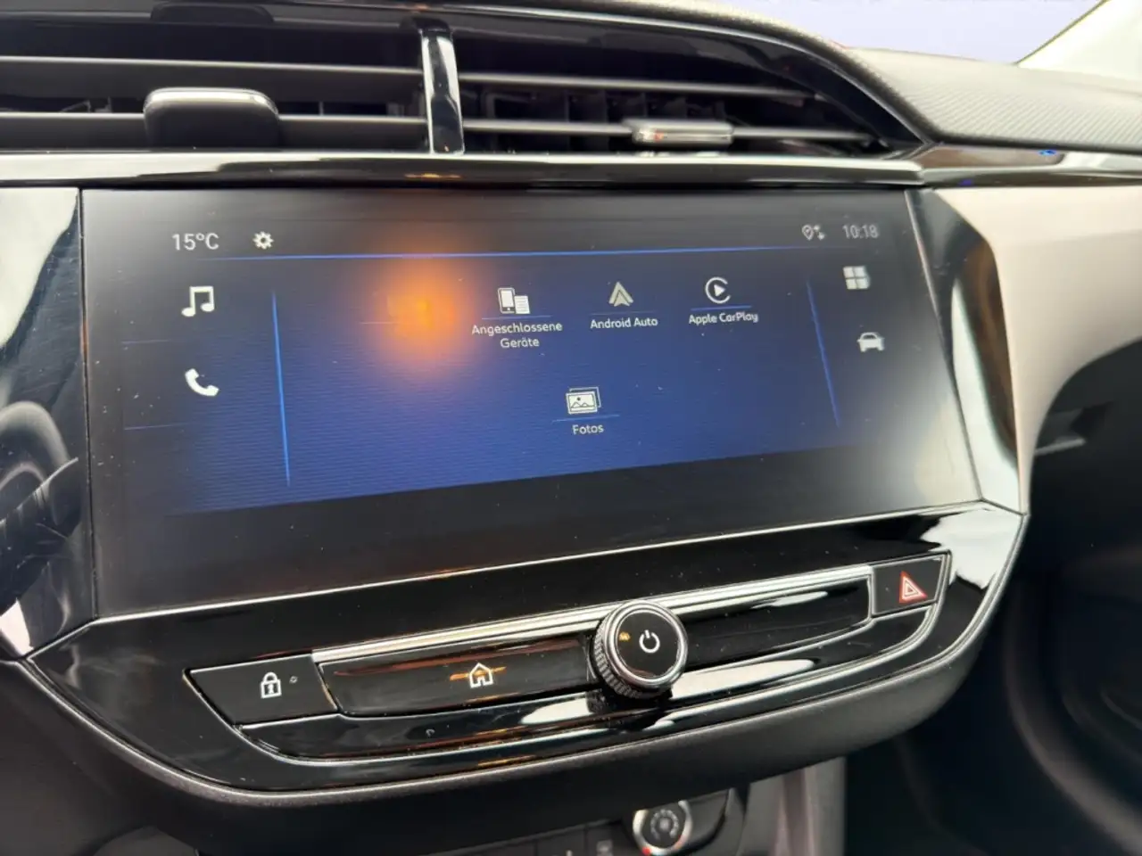 Opel Corsa F 1.2 Apple CarPlay Android Auto Klima Temp USB DA — معرض صور السيارة 11