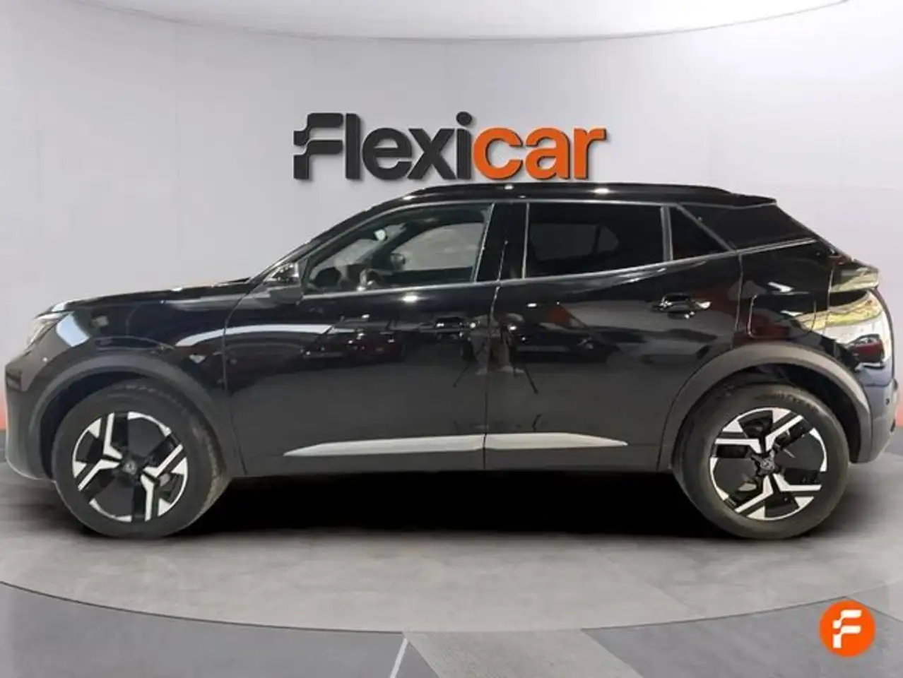 Peugeot 2008 1.2 PureTech S&S Allure EAT8 130 — معرض صور السيارة 4