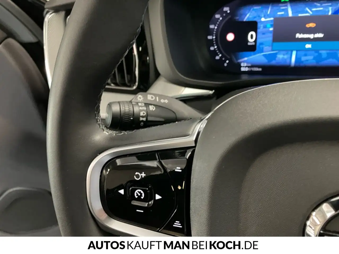 Volvo XC60 T8 AWD Black Edition Plus FOUR-C ACC BLIS — معرض صور السيارة 20