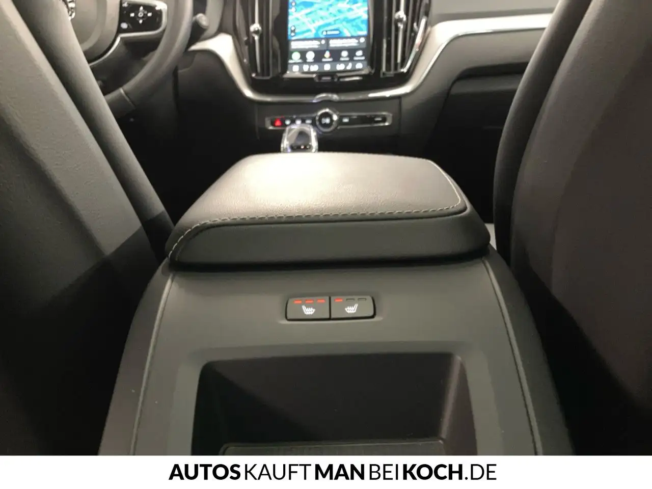 Volvo XC60 T8 AWD Black Edition Plus FOUR-C ACC BLIS — معرض صور السيارة 28
