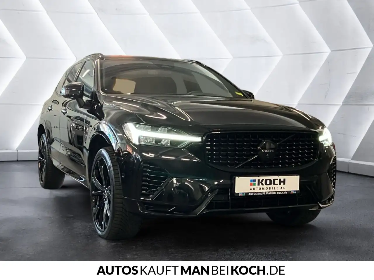 Volvo XC60 T8 AWD Black Edition Plus FOUR-C ACC BLIS — معرض صور السيارة 6