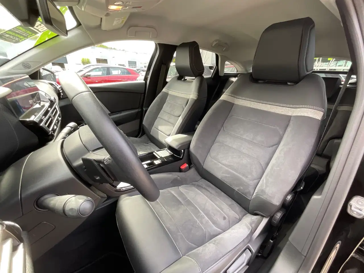 Citroen C4 1.2 MAX Automatik! Inspektionspaket BigDeal! — معرض صور السيارة 8