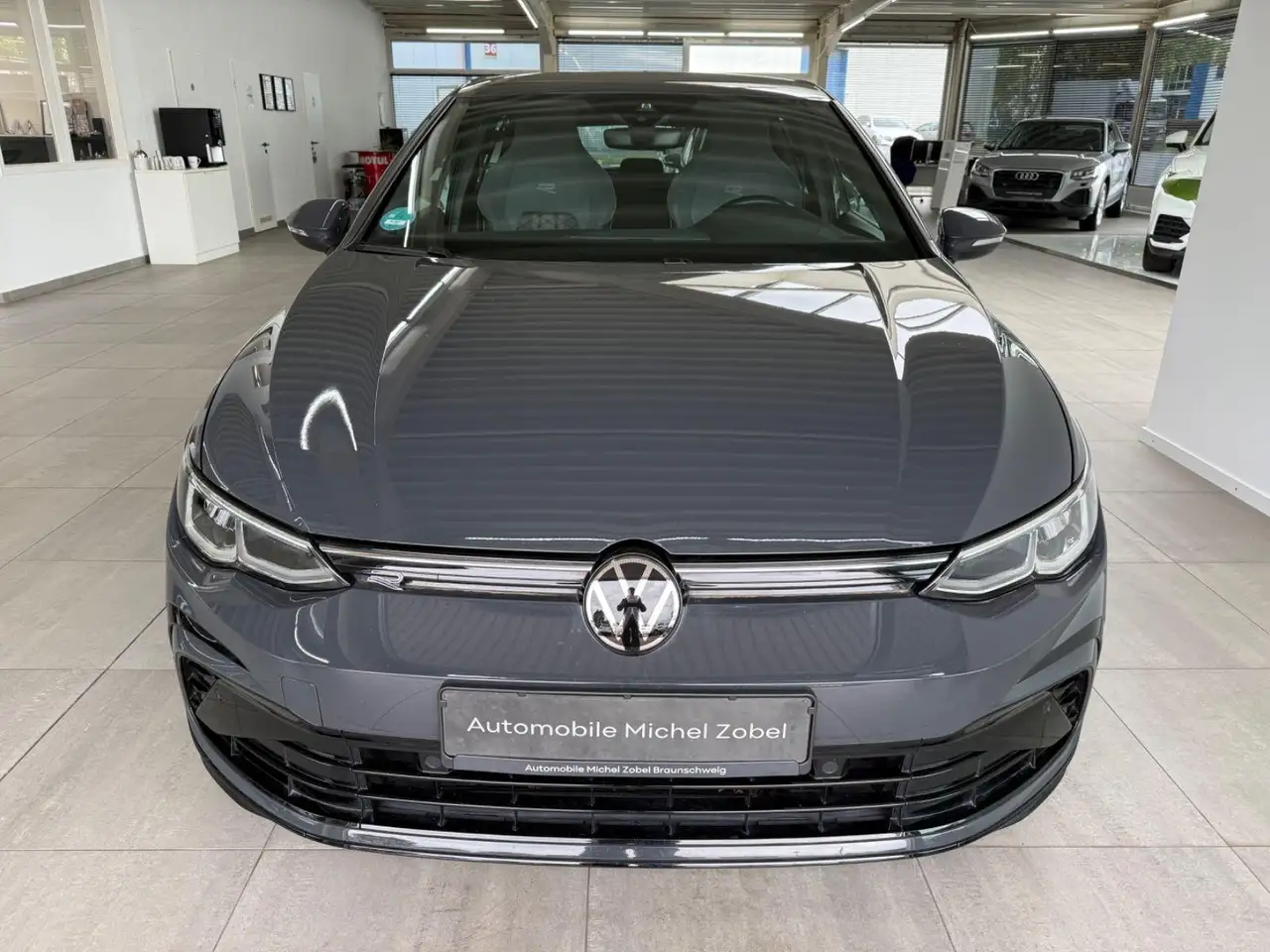 Volkswagen Golf *VIII*Limo*R-Line*Virtual*App-Con*LED* — معرض صور السيارة 14