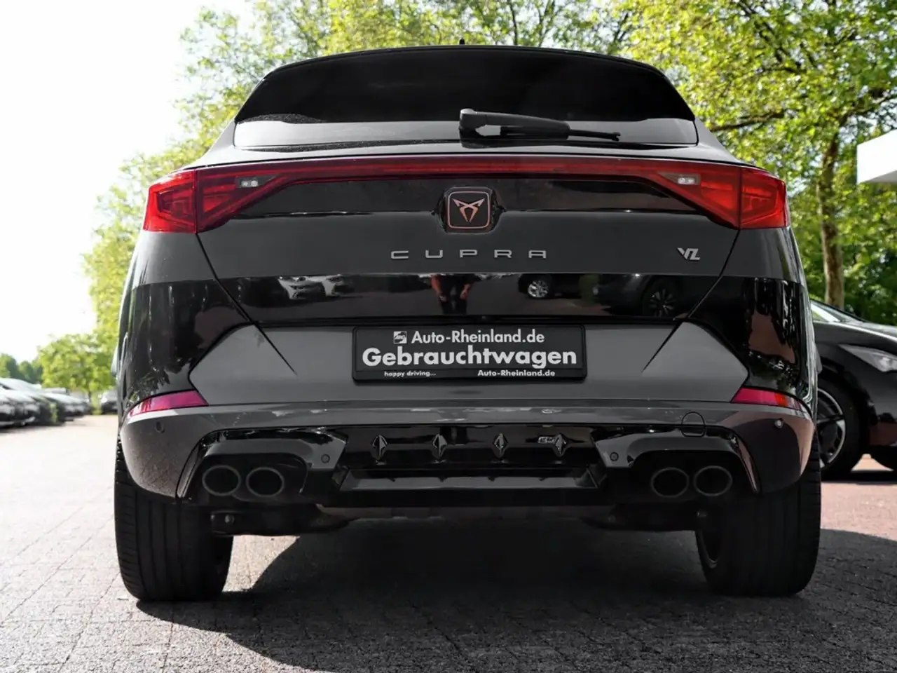 CUPRA Formentor VZ 2.0 TSI 4Drive DSG PANO/LED/NAVI/RFK — Vehicle gallery 4