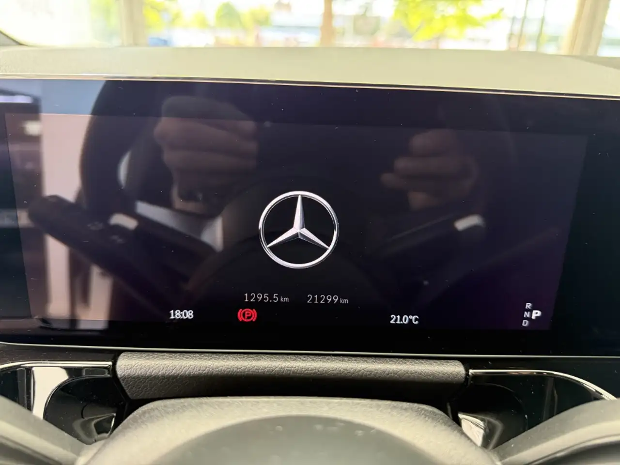 Mercedes-Benz GLA 200 7G-DCT — معرض صور السيارة 26